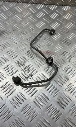 Fuel injector supply line/pipe