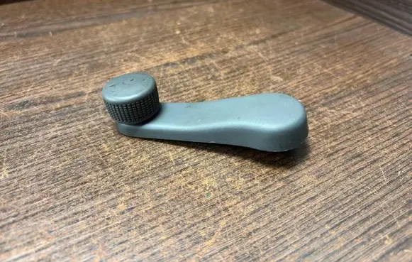 Volkswagen Transporter - Caravelle T5 Front door window winding handle 1H0837581 1H0837581D