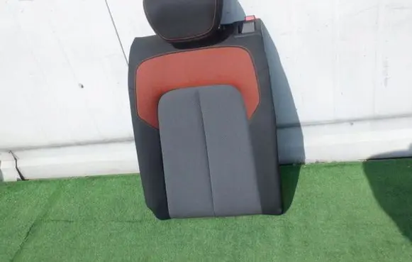 Audi Q2 - Second row seats 