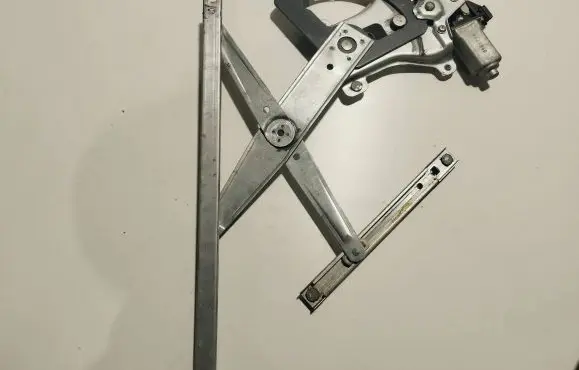 Chevrolet Kalos Front door window regulator with motor