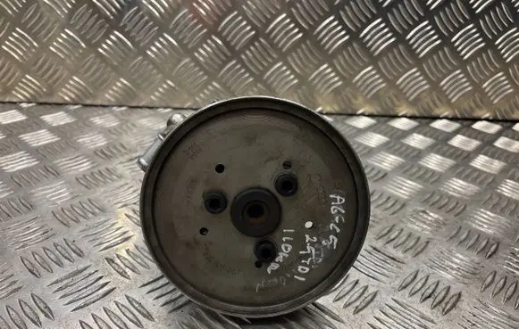 Audi A6 S6 C5 4B Power steering pump