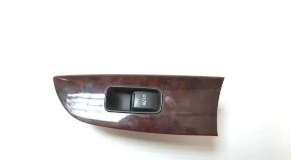 Lexus IS 220D-250-350 Electric window control switch 8403053020