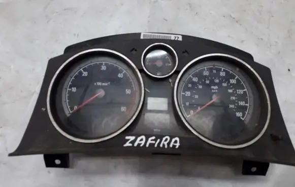 Opel Zafira B Speedometer (instrument cluster) 13225985 SE6607