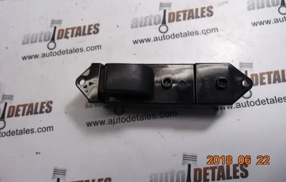 Mitsubishi Outlander Electric window control switch MR502239