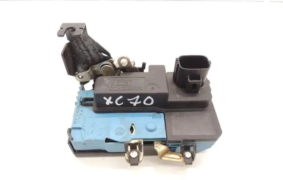 Volvo XC70 Front door lock DXC70