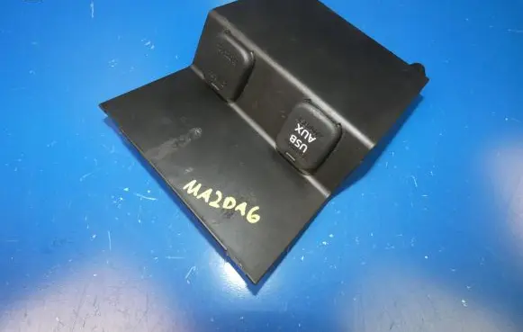 Mazda 6 AUX in-socket connector 