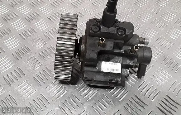 Citroen C8 Fuel injection high pressure pump 0445010021