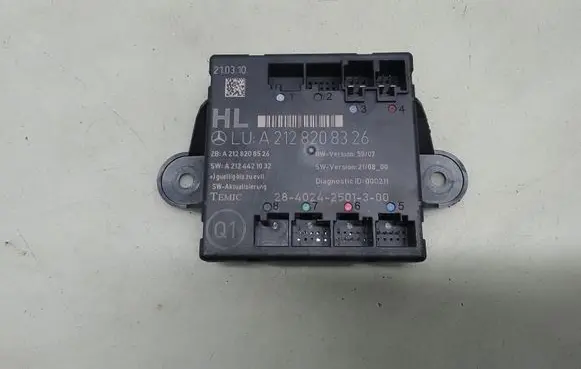 Mercedes-Benz E W212 Door control unit/module A2128208326