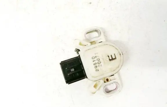 Toyota Avensis T270 Clutch pedal sensor 8951020071 89510-20071