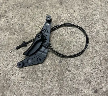 BMW 5 F10 F11 Engine bonnet (hood) release handle 9114002 7255801