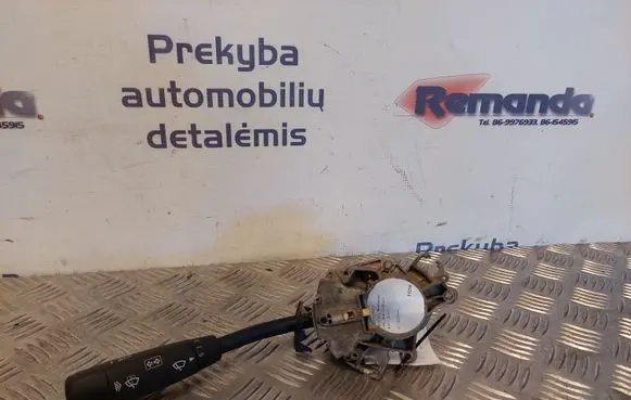 Mercedes-Benz E W210 Indicator stalk A2105450110
