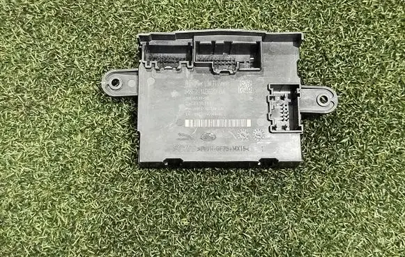 Land Rover Defender Door control unit/module M8E214D620CA M8E214C236CA M8E214C068AF