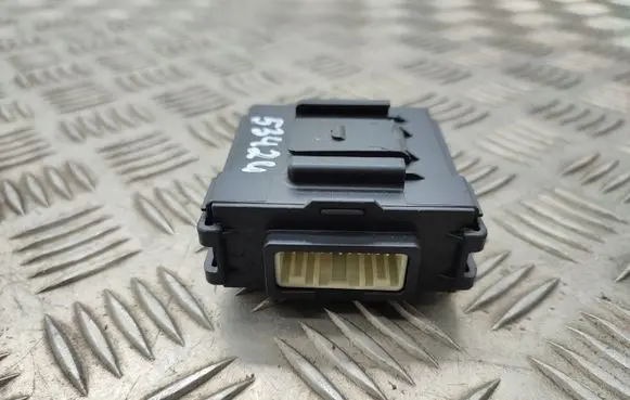 Nissan X-Trail T32 Other control units/modules 476A04BB0B
