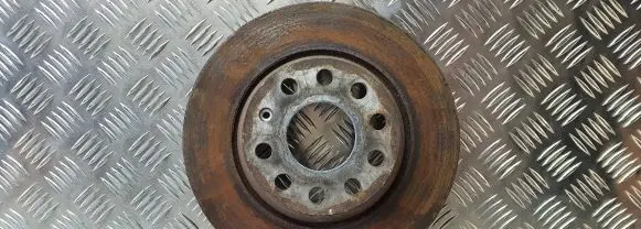 Volkswagen PASSAT B6 Rear brake disc