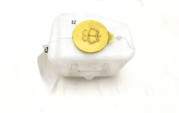 Opel Corsa C Windshield washer fluid reservoir/tank 