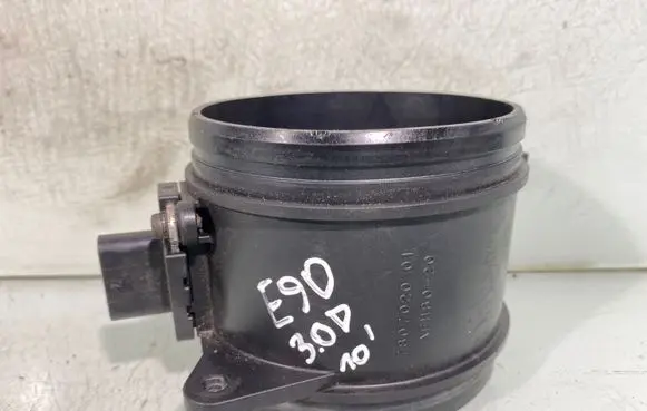 BMW 3 E90 E91 Mass air flow meter 7807020