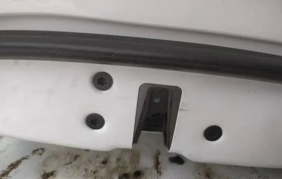 Jaguar XF Front door lock