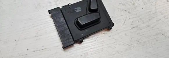 Chrysler Town u0026 Country V Seat control switch 03461143 56049433