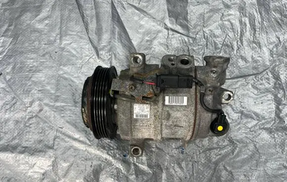 Mercedes-Benz GLE W167 Air conditioning (A/C) compressor (pump) A000830402