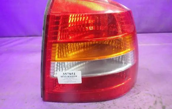 Rear/tail lights