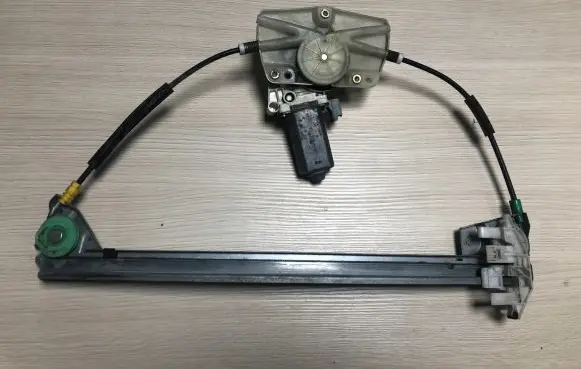 Peugeot 406 Front door window regulator with motor 9642176680