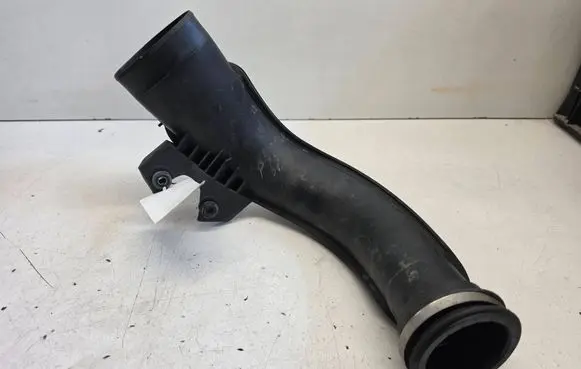 Volvo S60 Air intake duct part 31338336