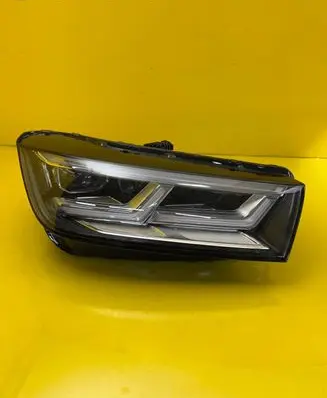 Audi Q5 SQ5 Headlight/headlamp 80A941034