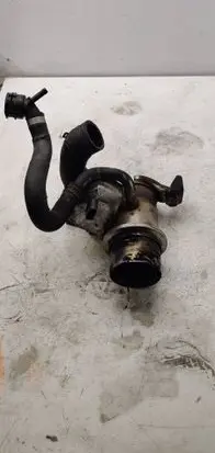 Skoda Octavia Mk3 (5E) EGR valve cooler 04L131512D Y2392008
