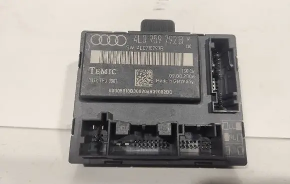 Audi Q7 4L Door control unit/module 4L0959792B