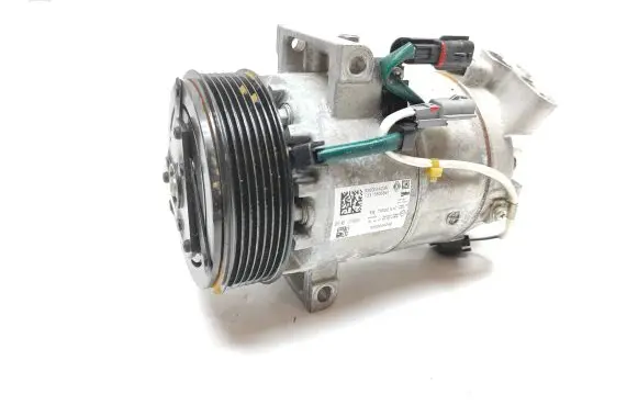 Renault Clio V Air conditioning (A/C) compressor (pump) 926004423R T2313806841 T652051C