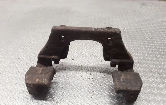 BMW 5 E60 E61 Brake caliper pad carrier rear 