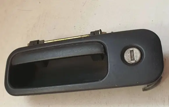 Ford Galaxy Tailgate/trunk/boot exterior handle 6N0827565A