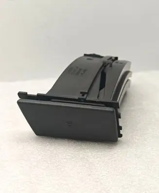 BMW X3 E83 Cup holder 3402390 22167210