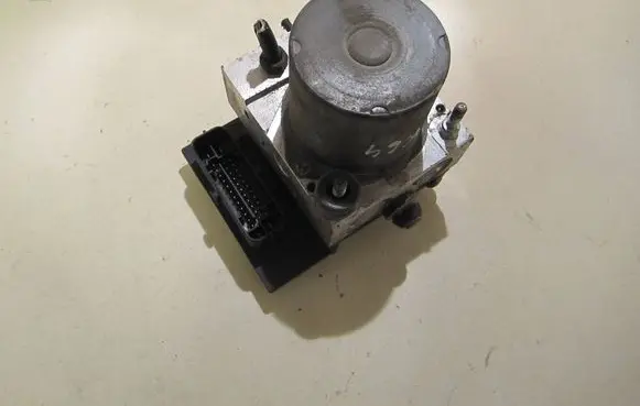 Audi A4 S4 B7 8E 8H ABS Pump 8E0614517AT