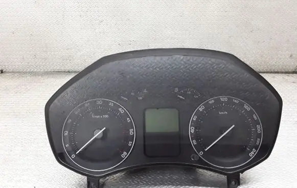 Skoda Octavia Mk2 (1Z) Speedometer (instrument cluster) 1Z0920810D
