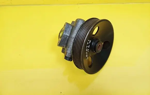 Chevrolet Lacetti Power steering pump 