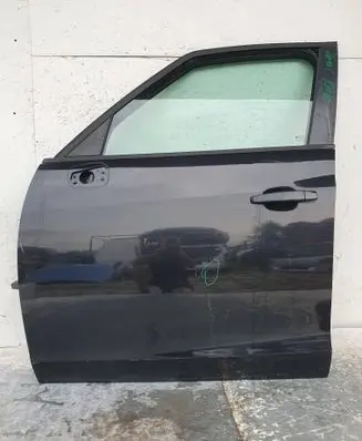 Opel Zafira C Front door