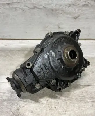 BMW X5 E53 Front differential 7428644 1428641