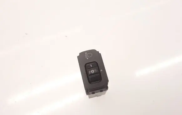 Mitsubishi Pajero Headlight level height control switch