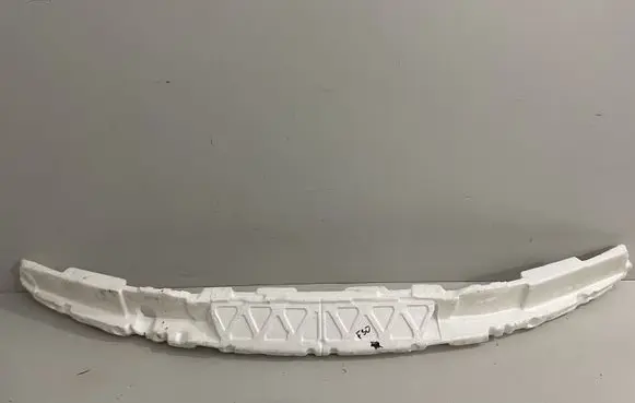 Front bumper foam support bar