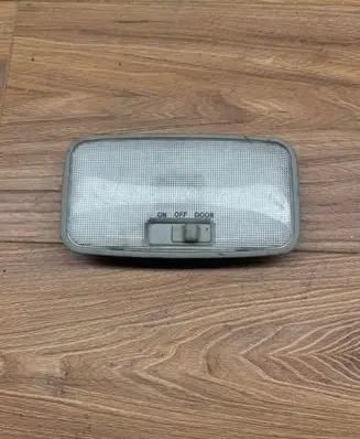 Toyota RAV 4 (XA20) Rear seat light 00408