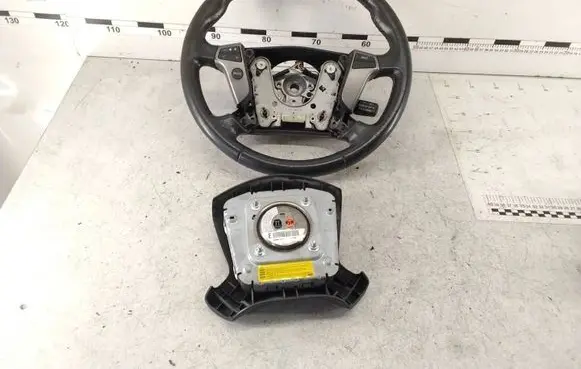 Toyota Avensis T250 Steering wheel 40725