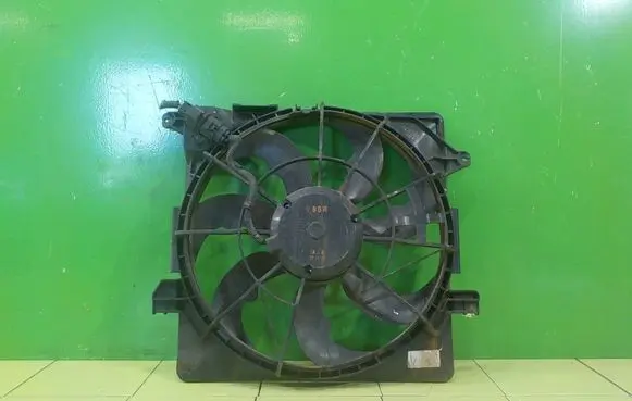 Hyundai i40 Fan set 16AB84
