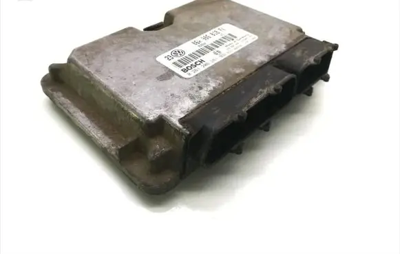 Volkswagen Golf IV Engine control unit/module 06A906018FK 0261206261