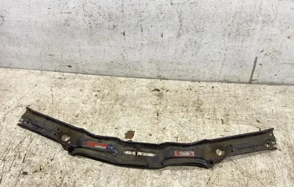 Audi A6 S6 C4 4A Top upper radiator support slam panel 8a0010126a