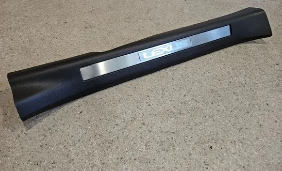 Lexus RX 450H Front sill trim cover 6791048130