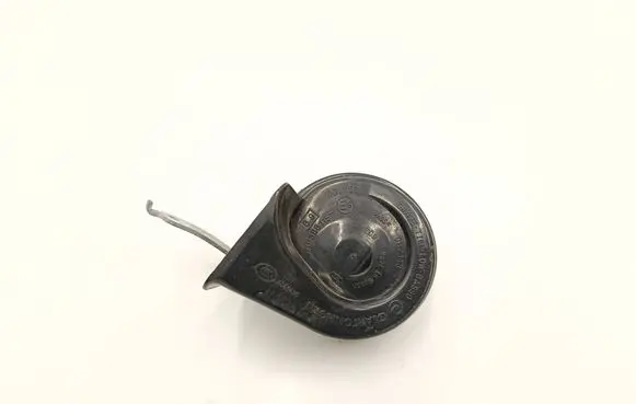 BMW 5 F10 F11 Horn signal 7279782 6033FB2370 0080402013
