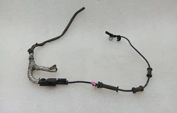Chevrolet Corvette C7 Front ABS sensor wiring 28666787