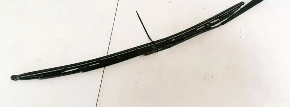 Peugeot 206 Front wiper blade arm