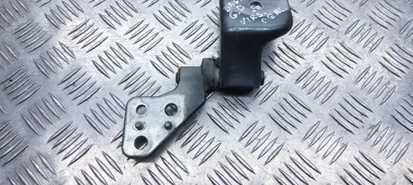 Citroen Berlingo Loading door upper hinge 
